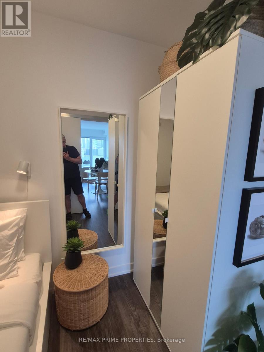 3215 - 88 Queen Street E, Toronto, Ontario  M5C 0B6 - Photo 11 - C12825286