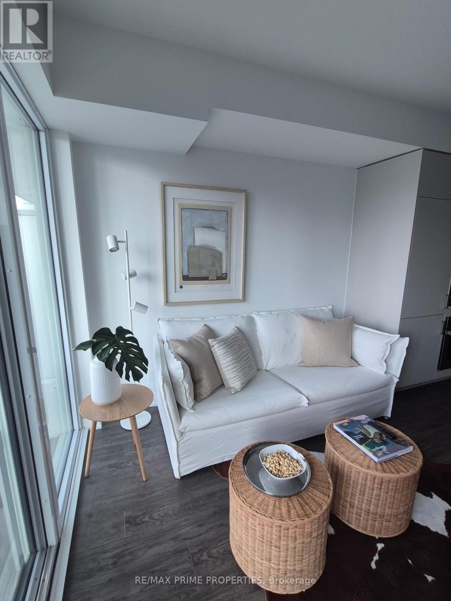 3215 - 88 Queen Street E, Toronto, Ontario  M5C 0B6 - Photo 7 - C12825286