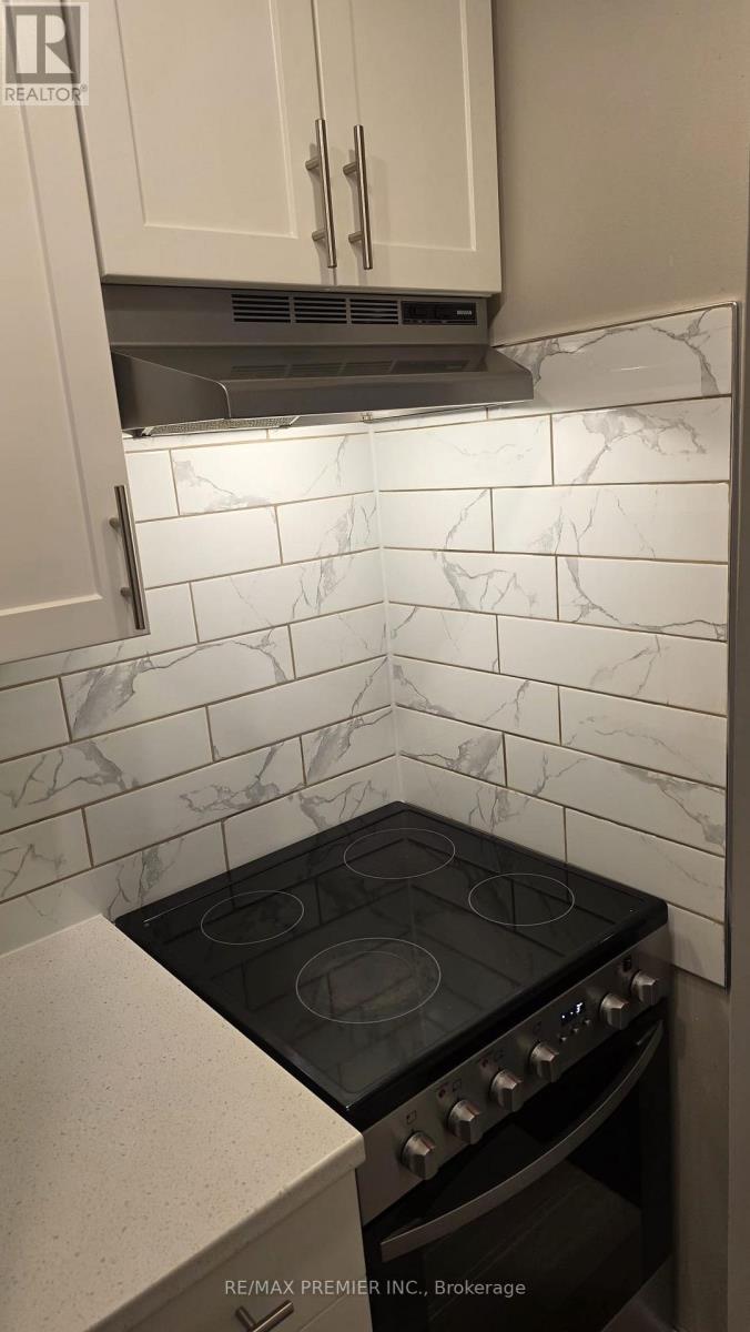 210 - 25 College Street E, Belleville, Ontario  K8P 2E3 - Photo 20 - X12823898