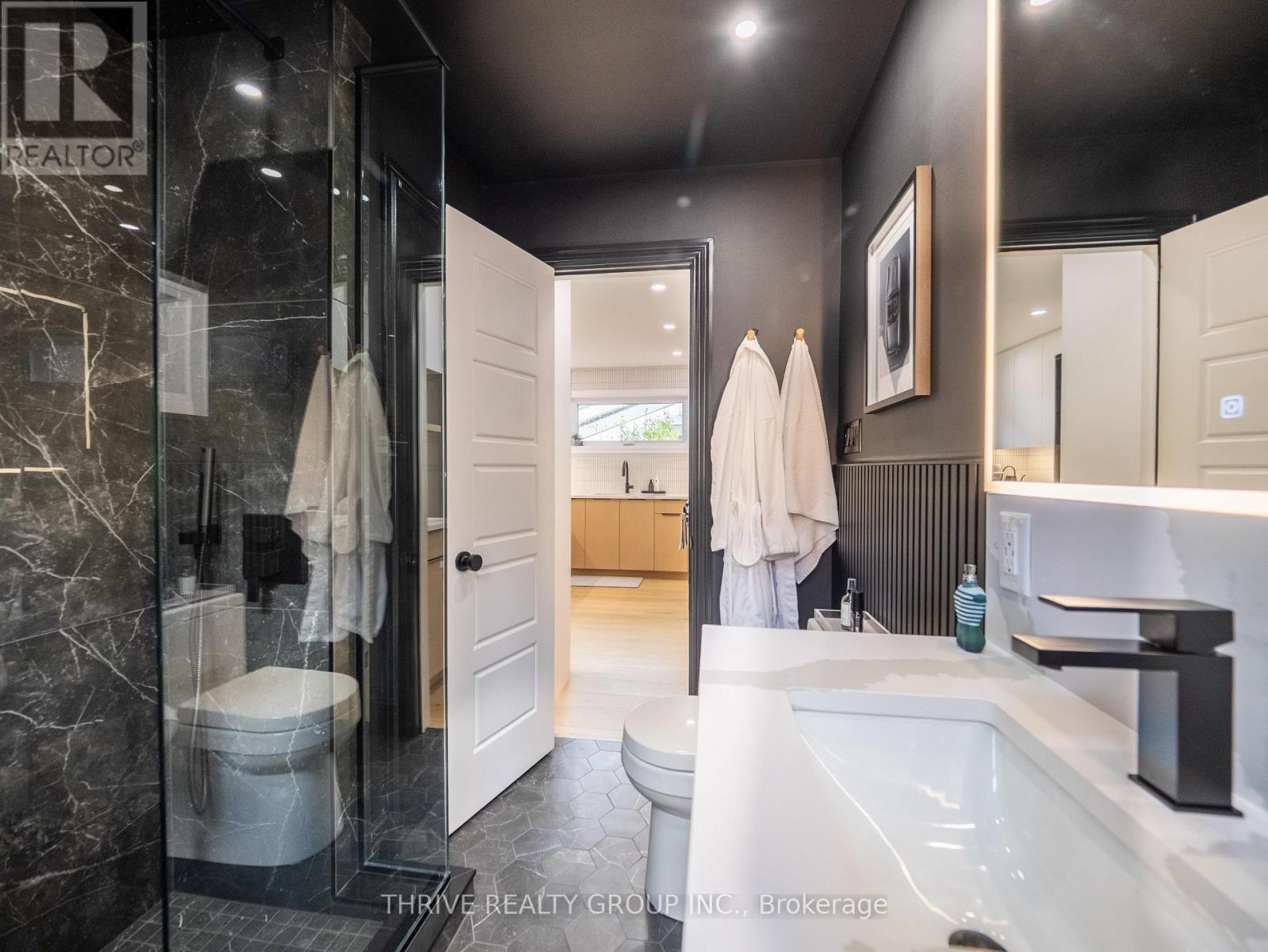 12 Arthur Street, London East, Ontario  N5Y 3B9 - Photo 33 - X12825776