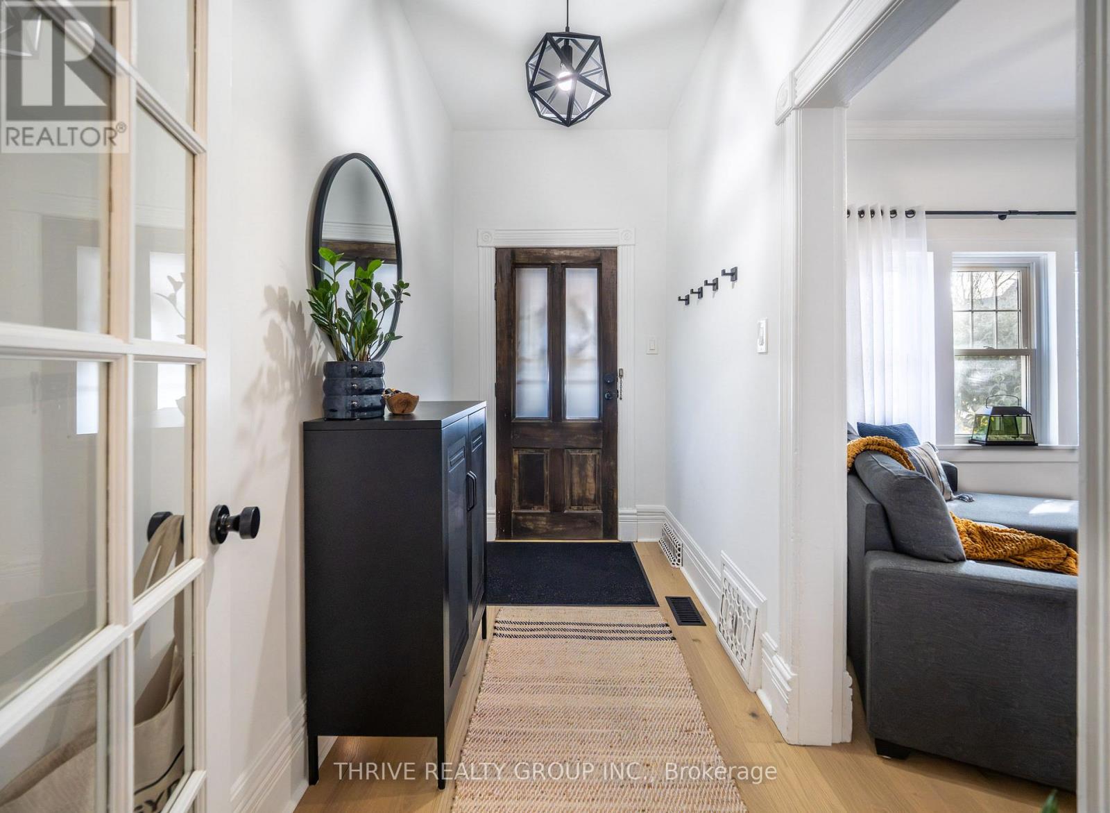 12 Arthur Street, London East, Ontario  N5Y 3B9 - Photo 5 - X12825776