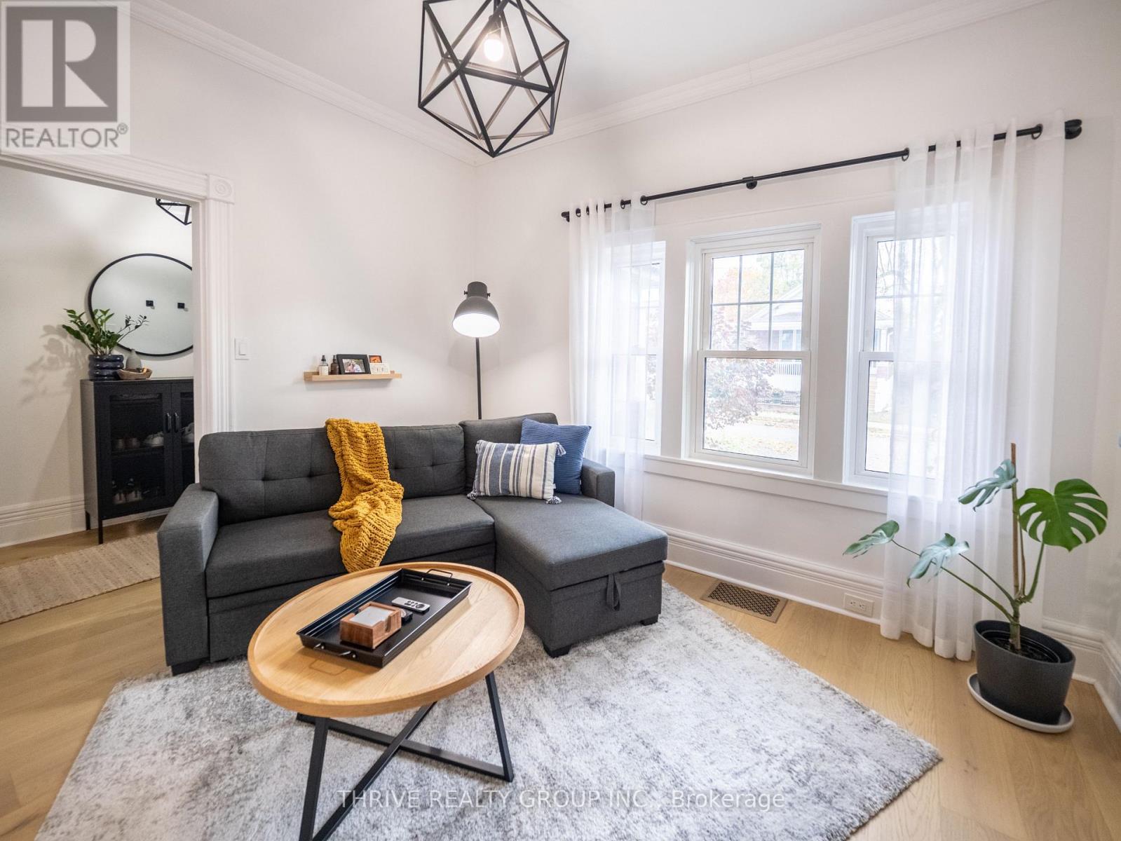 12 Arthur Street, London East, Ontario  N5Y 3B9 - Photo 9 - X12825776