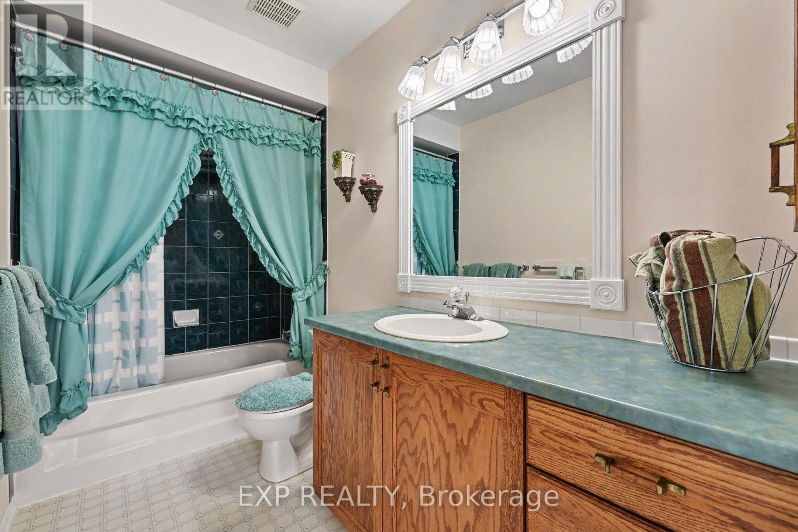 176 Windhurst Drive, Ottawa, Ontario  K2G 6J4 - Photo 25 - X12825780