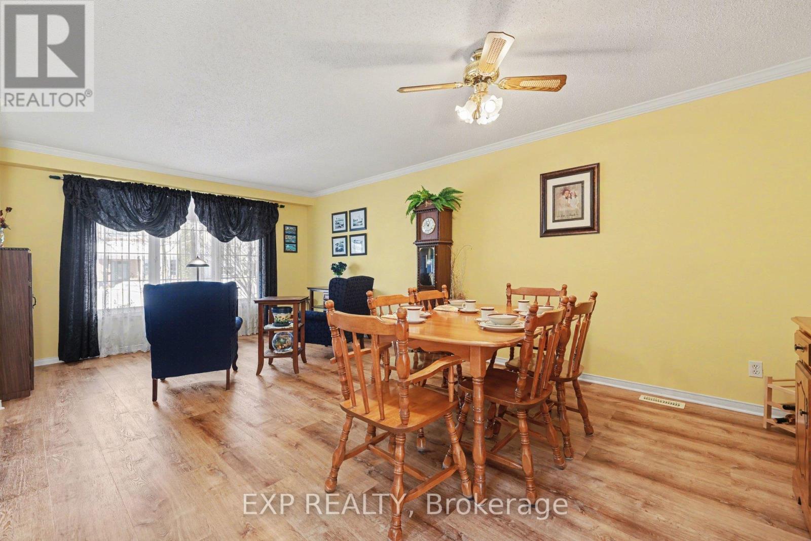 176 Windhurst Drive, Ottawa, Ontario  K2G 6J4 - Photo 7 - X12825780