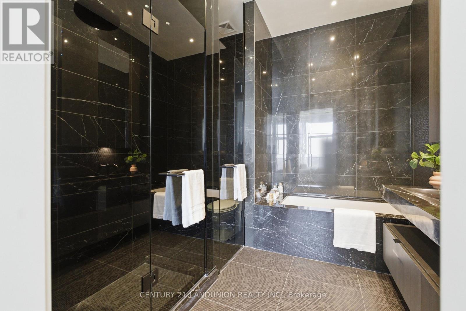 Ph1 - 11 Yorkville Avenue, Toronto, Ontario  M4W 0B7 - Photo 11 - C12825730