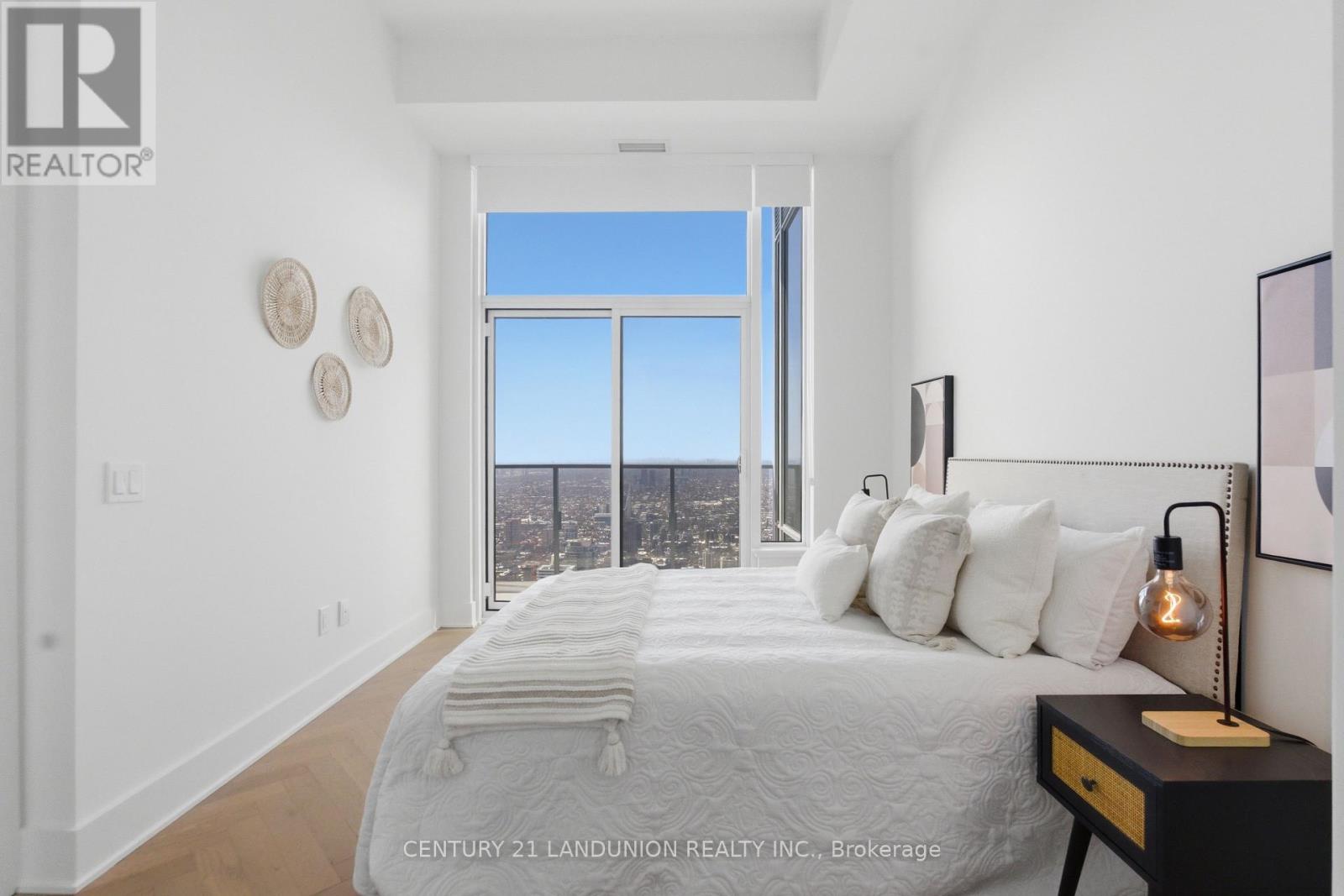 Ph1 - 11 Yorkville Avenue, Toronto, Ontario  M4W 0B7 - Photo 8 - C12825730