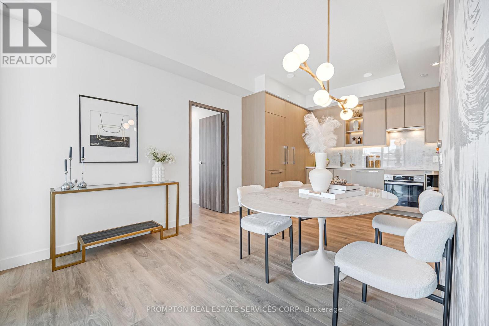 #809 - 95 Mcmahon Drive, Toronto, Ontario  M2K 0H2 - Photo 12 - C12825774