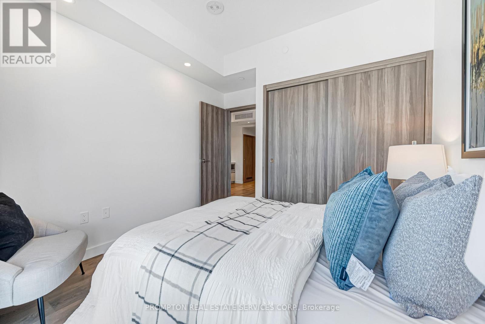 #809 - 95 Mcmahon Drive, Toronto, Ontario  M2K 0H2 - Photo 27 - C12825774