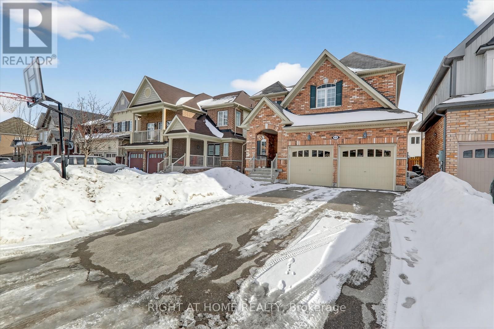 63 HENRY SMITH AVENUE, Clarington, Ontario