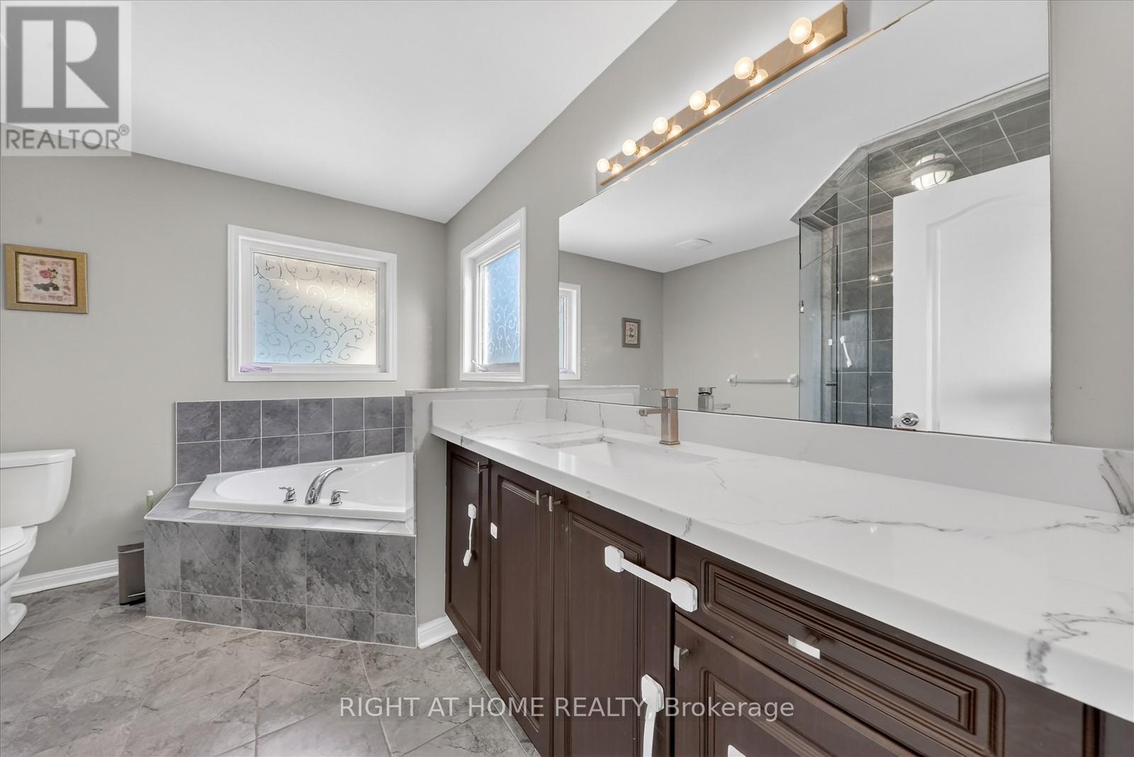 63 Henry Smith Avenue, Clarington, Ontario L1C 0W1 - Photo 22 - E12825700