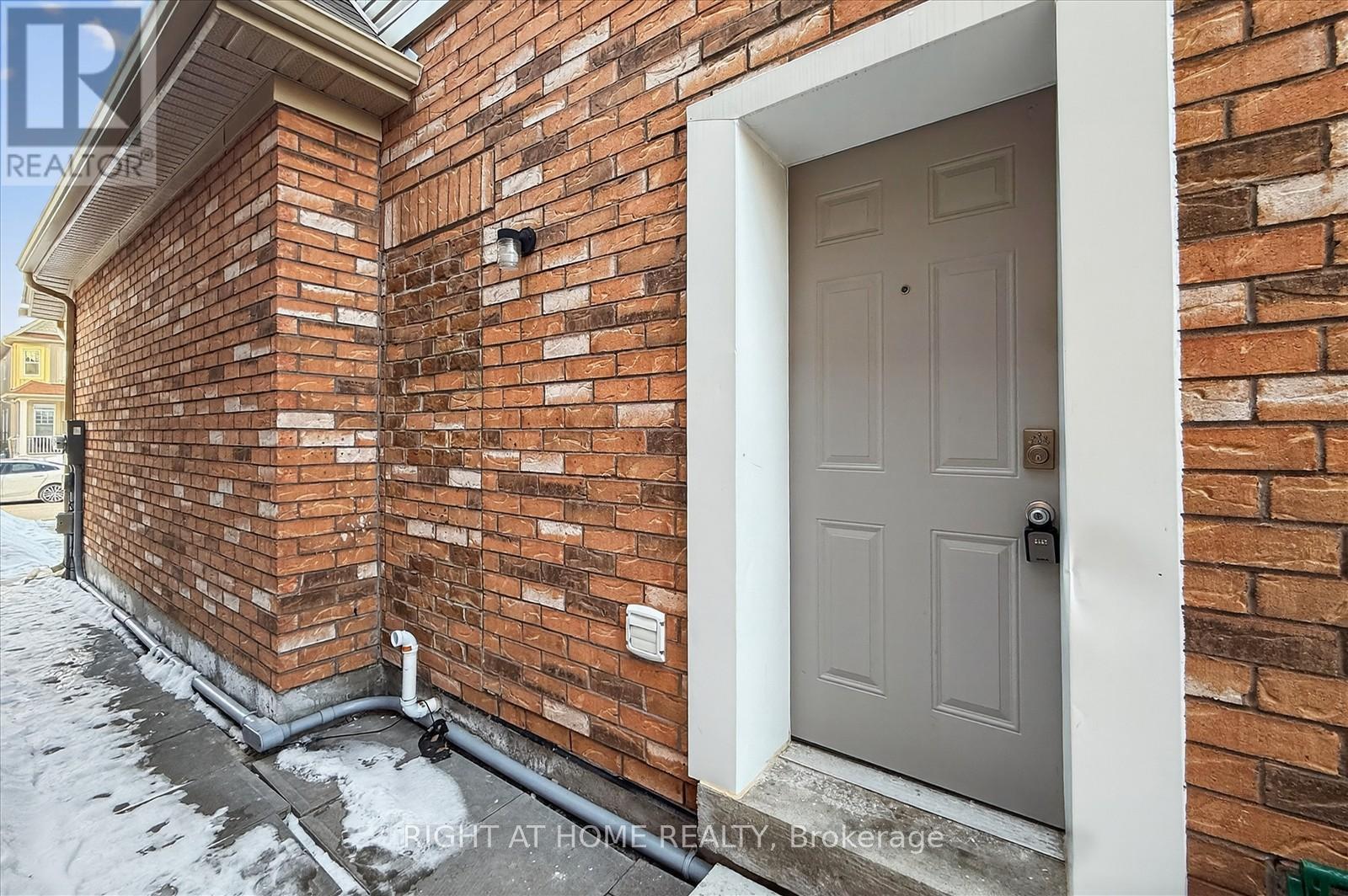 63 Henry Smith Avenue, Clarington, Ontario L1C 0W1 - Photo 34 - E12825700