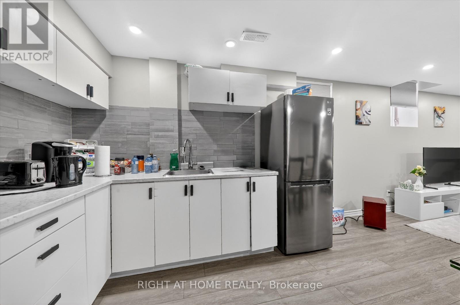 63 Henry Smith Avenue, Clarington, Ontario L1C 0W1 - Photo 38 - E12825700