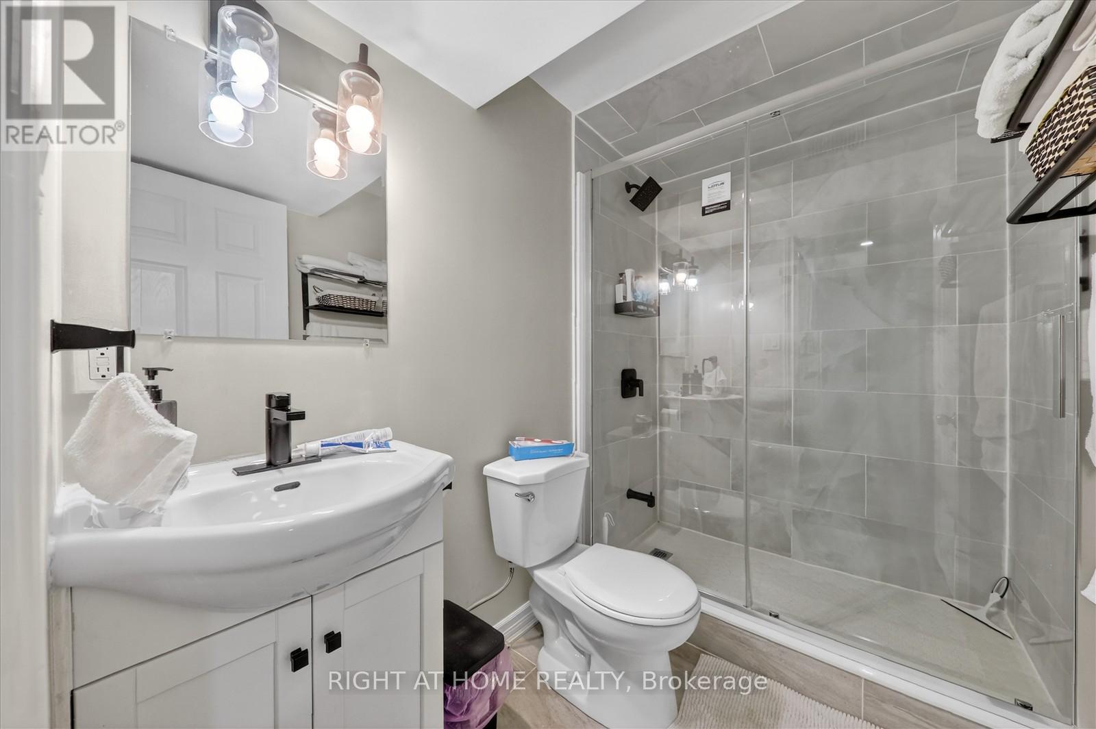 63 Henry Smith Avenue, Clarington, Ontario L1C 0W1 - Photo 42 - E12825700