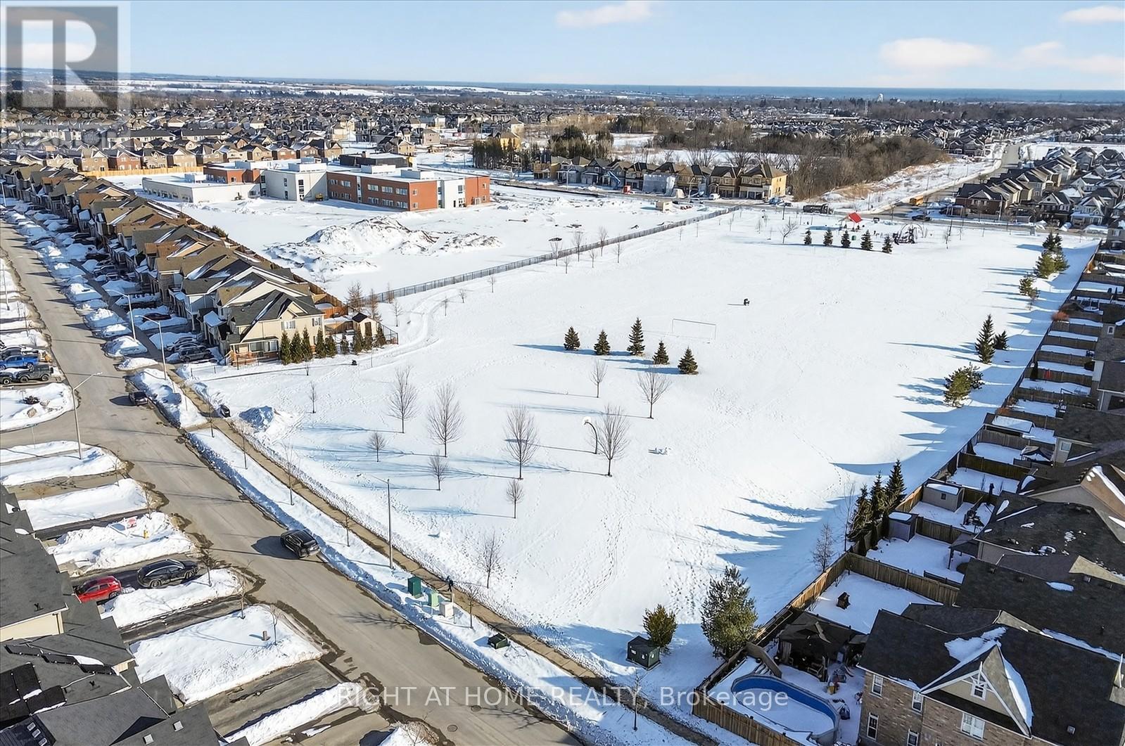 63 Henry Smith Avenue, Clarington, Ontario L1C 0W1 - Photo 47 - E12825700