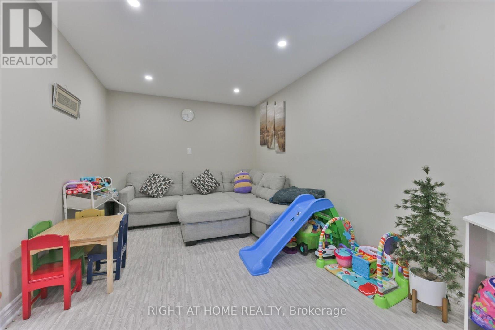 39 Devondale Street, Clarington, Ontario  L1E 1S3 - Photo 15 - E12825710