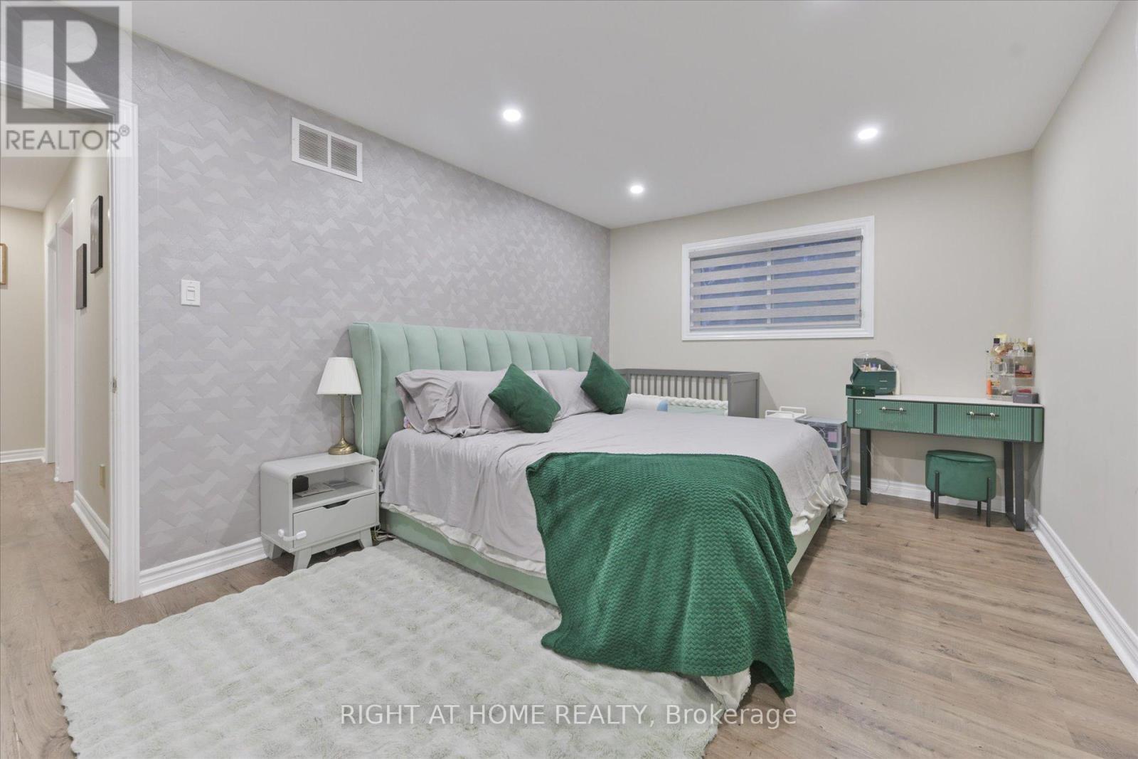 39 Devondale Street, Clarington, Ontario  L1E 1S3 - Photo 21 - E12825710