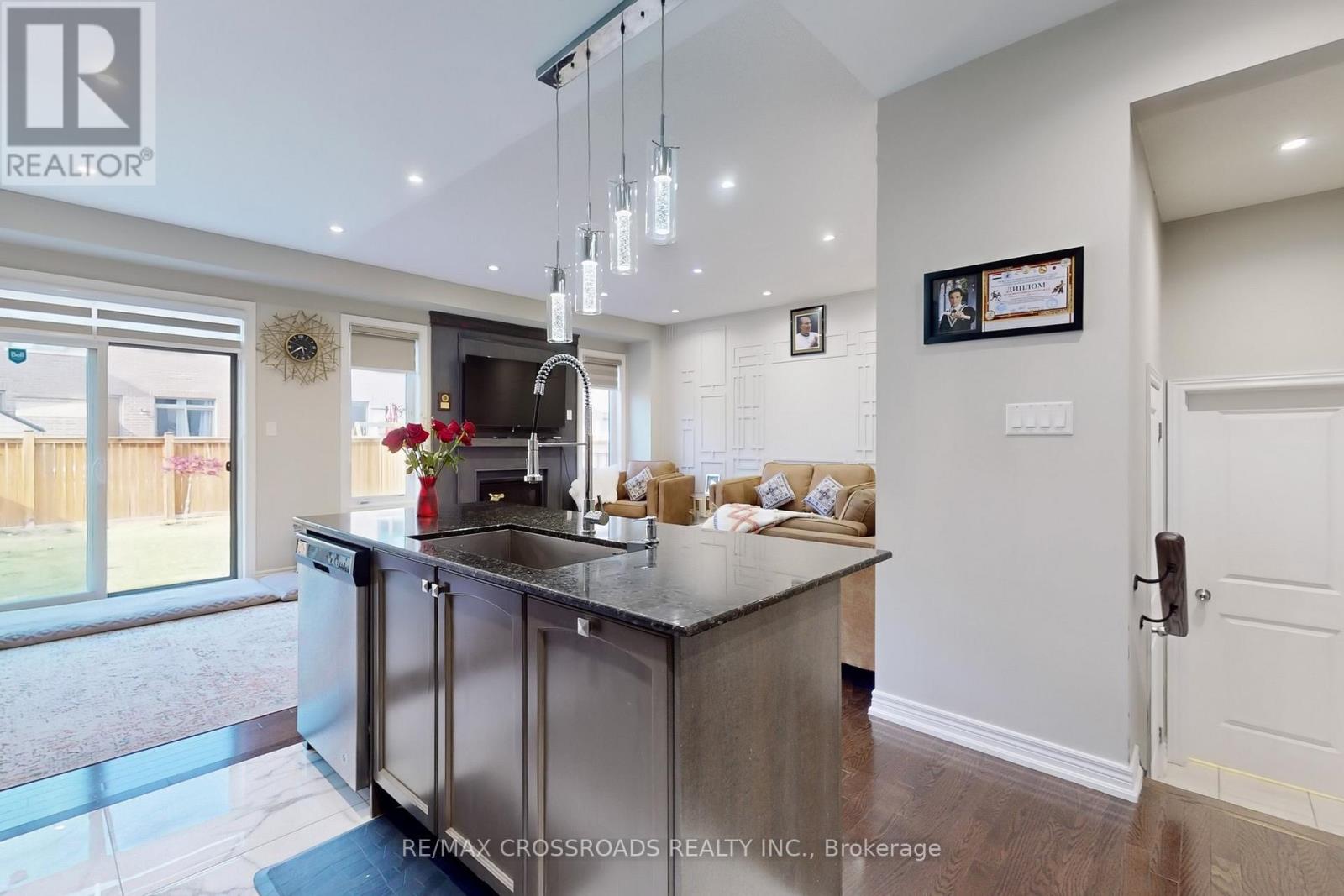 14 Ogston Crescent, Whitby, Ontario  L1P 0G9 - Photo 15 - E12825726