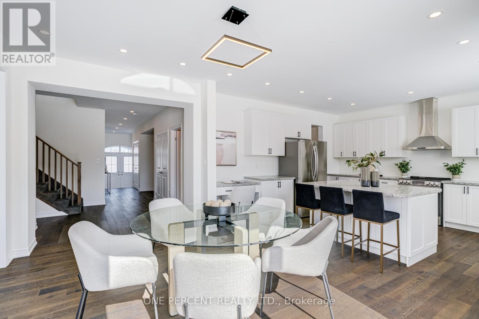 1093 Cole Street, Innisfil, Ontario  L9S 4R7 - Photo 10 - N12825704