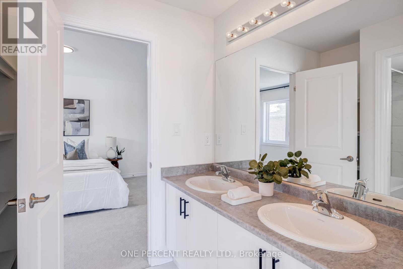 1093 Cole Street, Innisfil, Ontario  L9S 4R7 - Photo 39 - N12825704