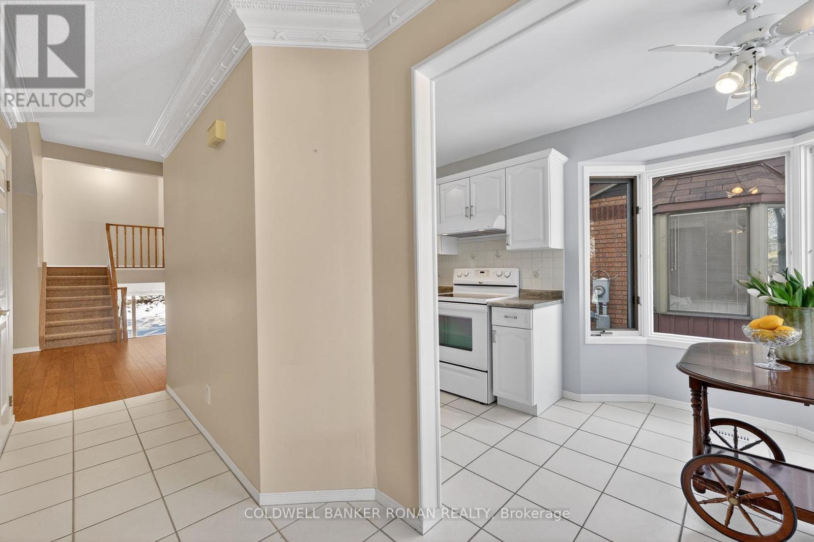 148 Green Briar Road, New Tecumseth, Ontario  L9R 1S2 - Photo 5 - N12825752