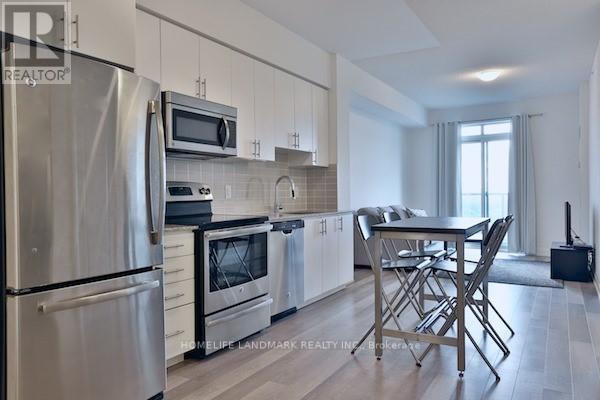 1727 - 7161 Yonge Street, Markham (Thornhill), Ontario  L3T 0C8 - Photo 6 - N12825788