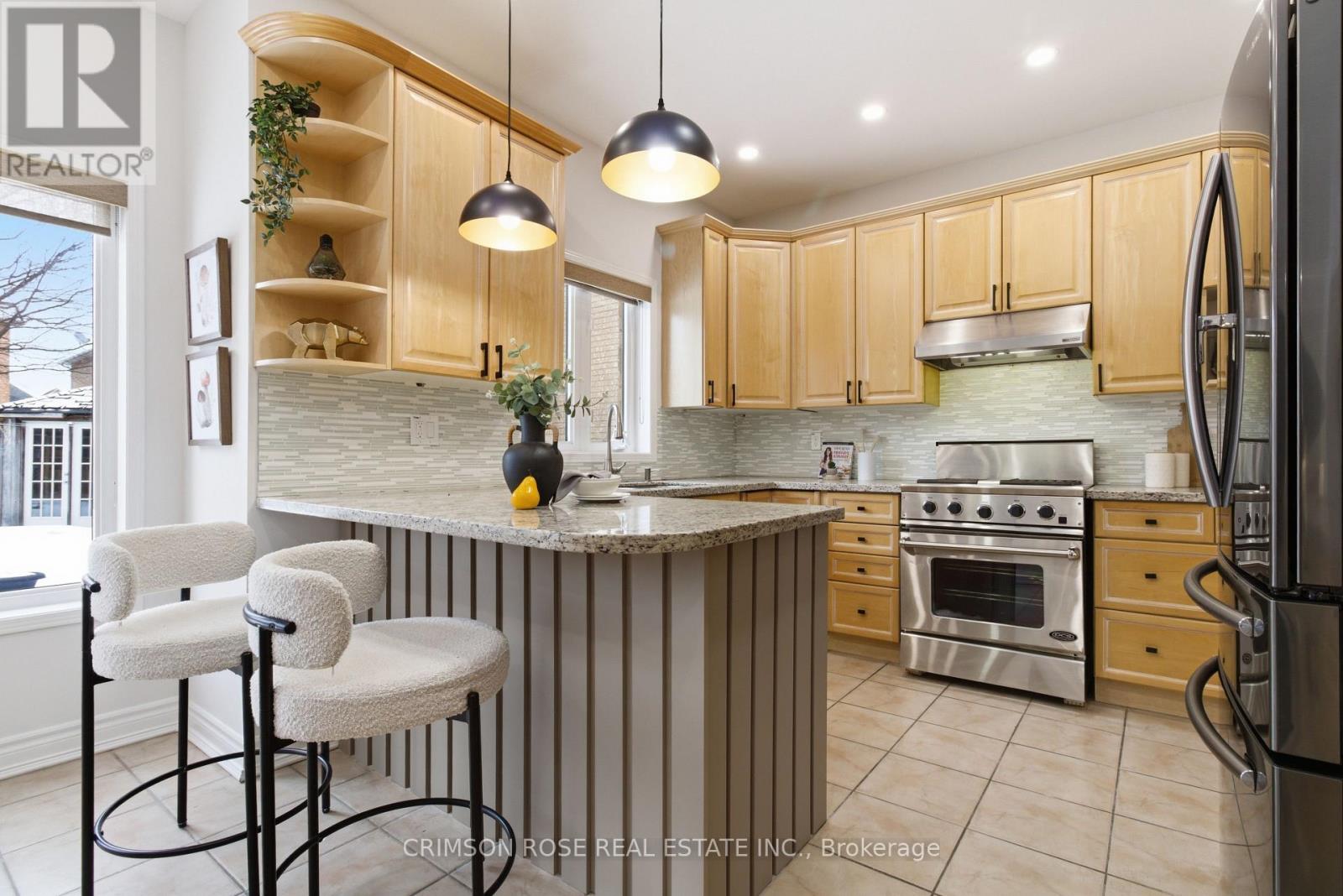 2355 Woodridge Way, Oakville, Ontario  L6H 6S3 - Photo 10 - W12825682