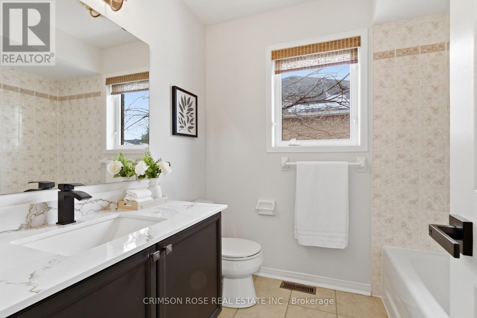 2355 Woodridge Way, Oakville, Ontario  L6H 6S3 - Photo 21 - W12825682