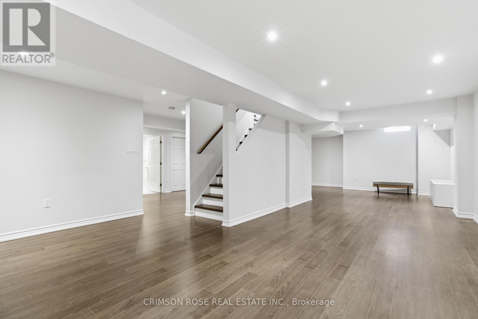 2355 Woodridge Way, Oakville, Ontario  L6H 6S3 - Photo 32 - W12825682