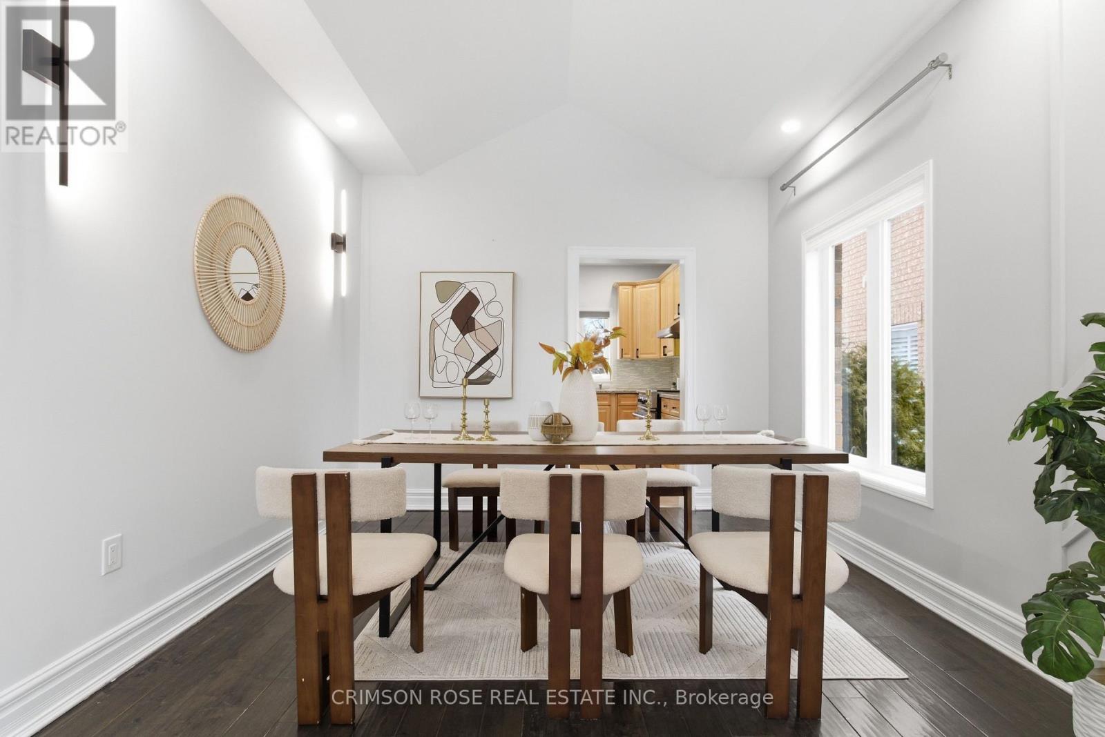 2355 Woodridge Way, Oakville, Ontario  L6H 6S3 - Photo 7 - W12825682