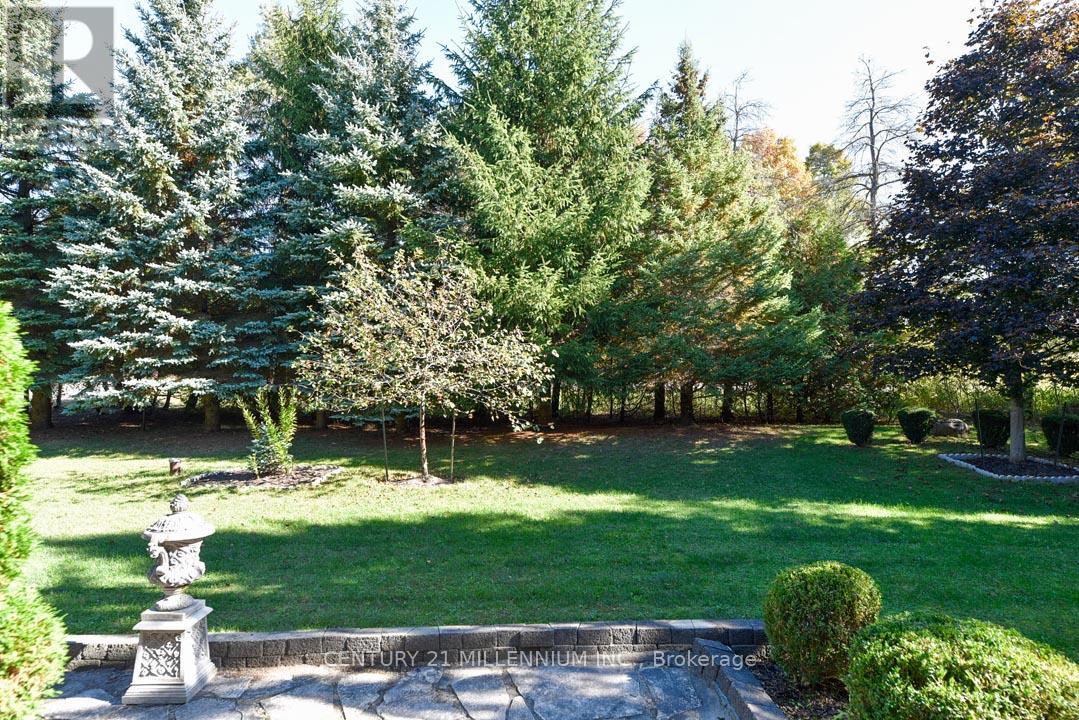 19976 Kennedy Road, Caledon, Ontario  L7K 1Y3 - Photo 12 - W12825694