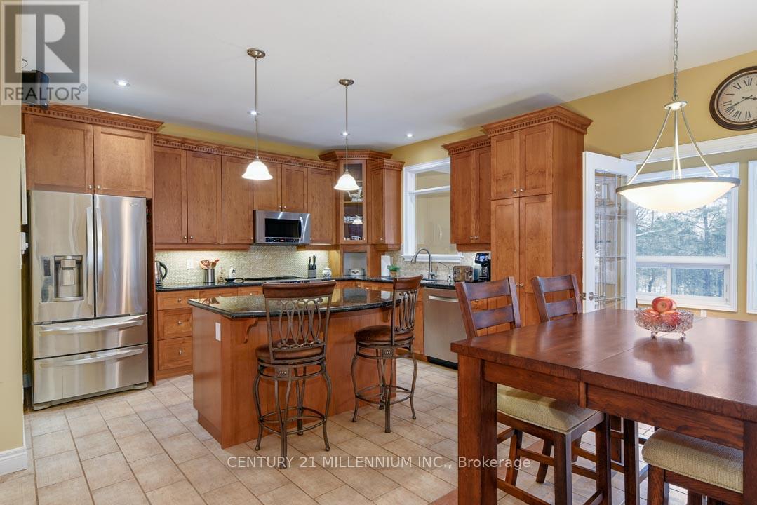 19976 Kennedy Road, Caledon, Ontario  L7K 1Y3 - Photo 17 - W12825694