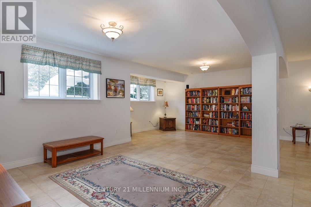 19976 Kennedy Road, Caledon, Ontario  L7K 1Y3 - Photo 36 - W12825694