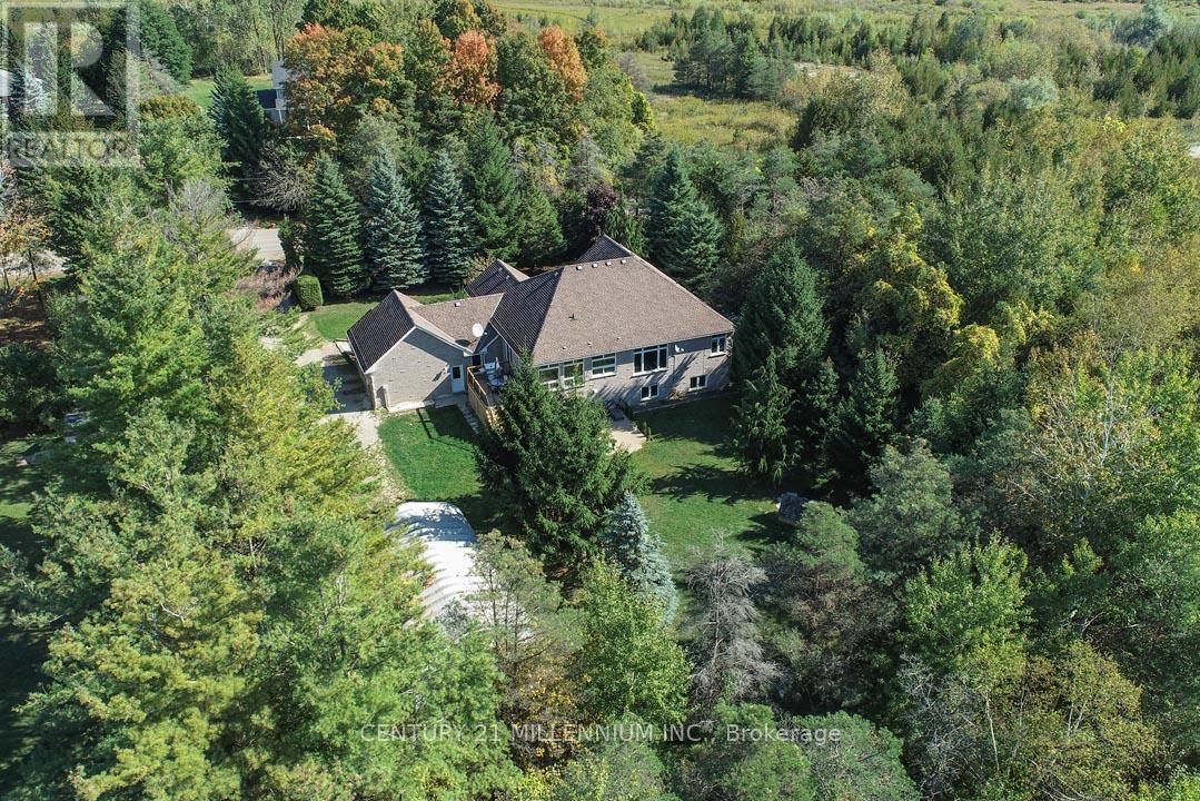 19976 Kennedy Road, Caledon, Ontario  L7K 1Y3 - Photo 9 - W12825694