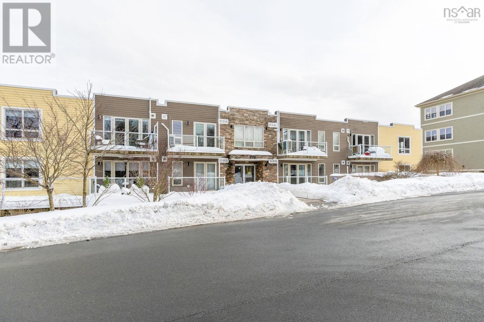 600 200 Crown Drive, Halifax, Nova Scotia  B3N 0B1 - Photo 2 - 202603460