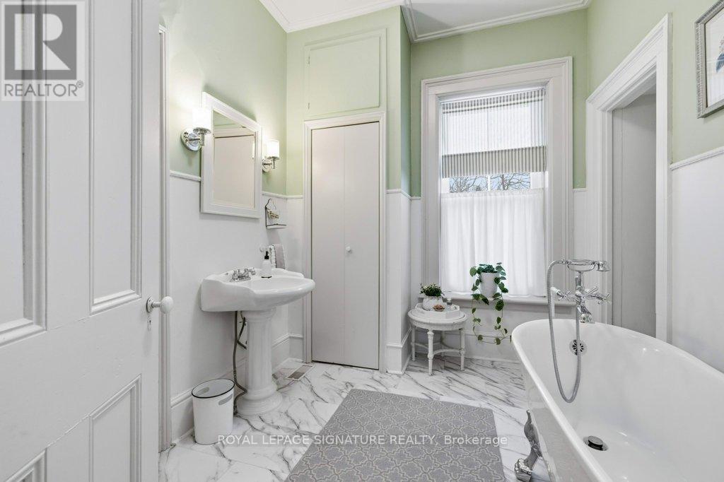 172 Dundas Street W, Greater Napanee, Ontario  K7R 2A4 - Photo 28 - X12825732