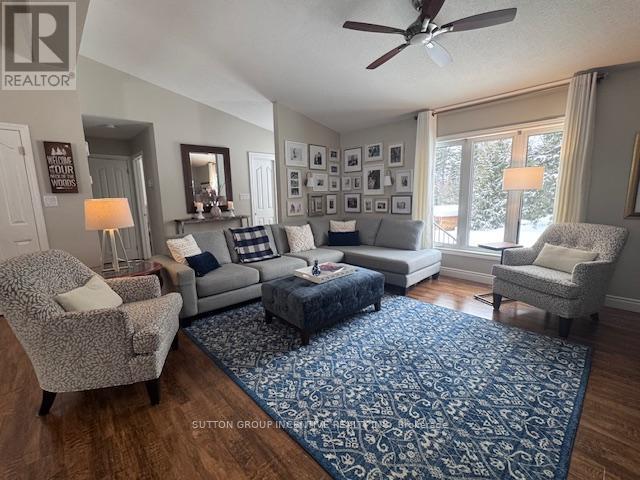 1831 County Road 21 Road, Minden Hills, Ontario  K0M 2K0 - Photo 18 - X12825778