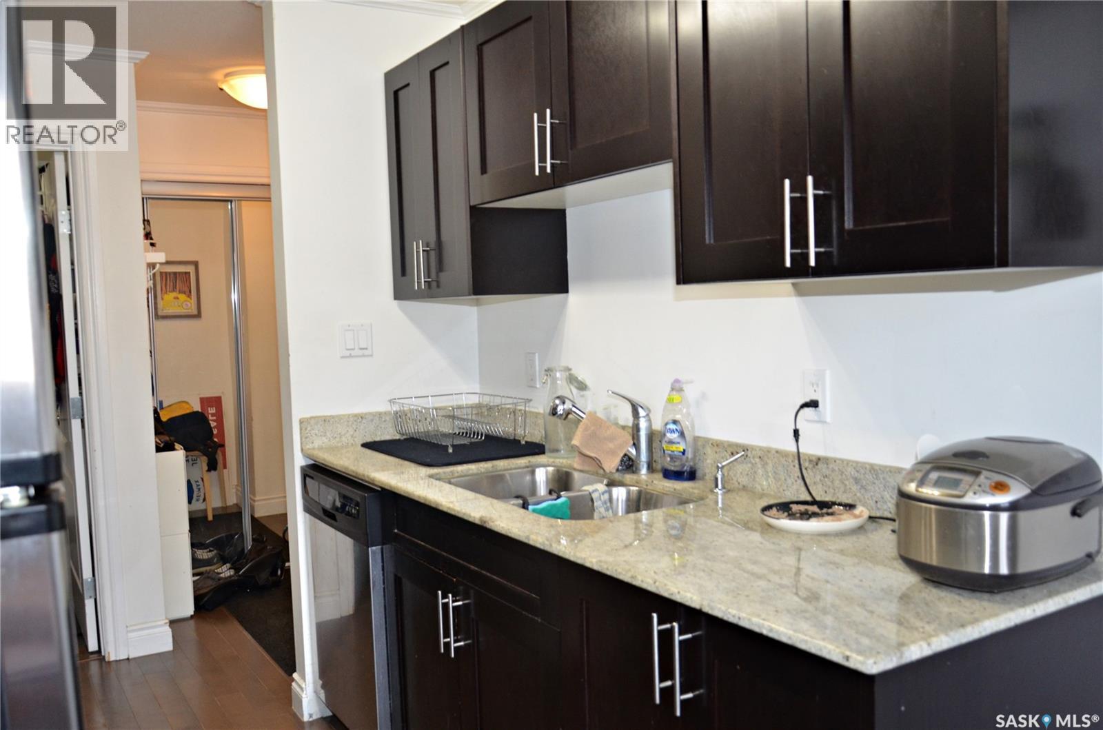 301 920 9th Street E, Saskatoon, Saskatchewan  S7H 0N1 - Photo 6 - SK029266