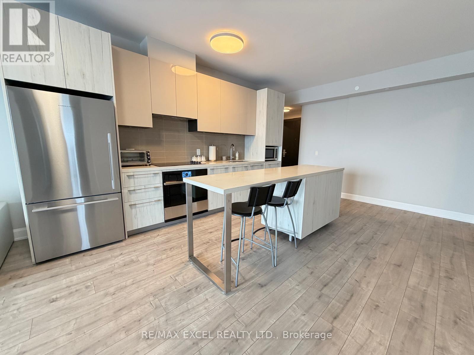 2005 - 8 Water Walk Drive, Markham, Ontario L3R 6L4 - Photo 11 - N12825276