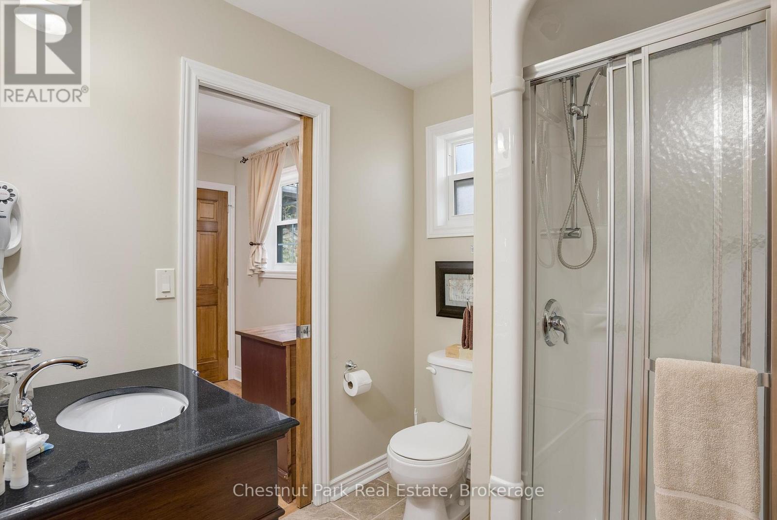 107-10 - 1052 Rat Bay Road, Lake Of Bays, Ontario P1H 2J6 - Photo 23 - X12825820