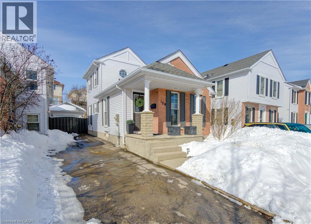 120 Wake Robin Drive, Kitchener, Ontario N2E 3L5 - Photo 2 - 40806167