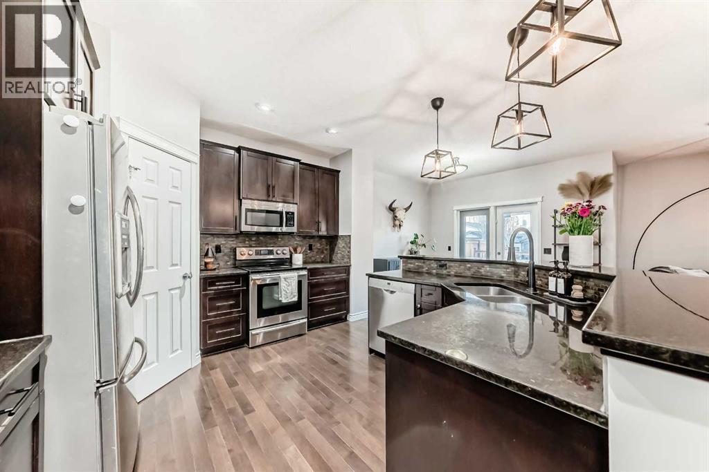 2132 Reunion Boulevard Nw, Airdrie, Alberta  T4B 0J2 - Photo 4 - A2288343