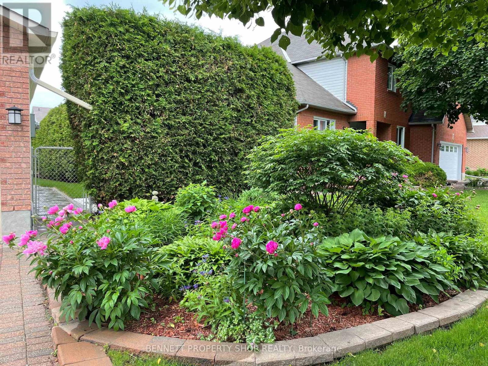 216 Macdougall Street, Russell, Ontario  K4R 1A5 - Photo 36 - X12824546