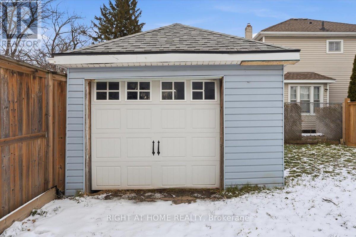 143 Russell Avenue, St. Catharines, Ontario  L2R 1W2 - Photo 34 - X12825822