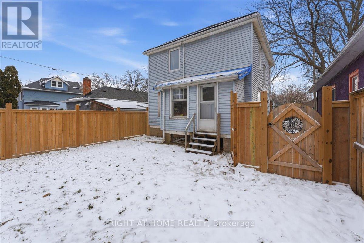 143 Russell Avenue, St. Catharines, Ontario  L2R 1W2 - Photo 38 - X12825822