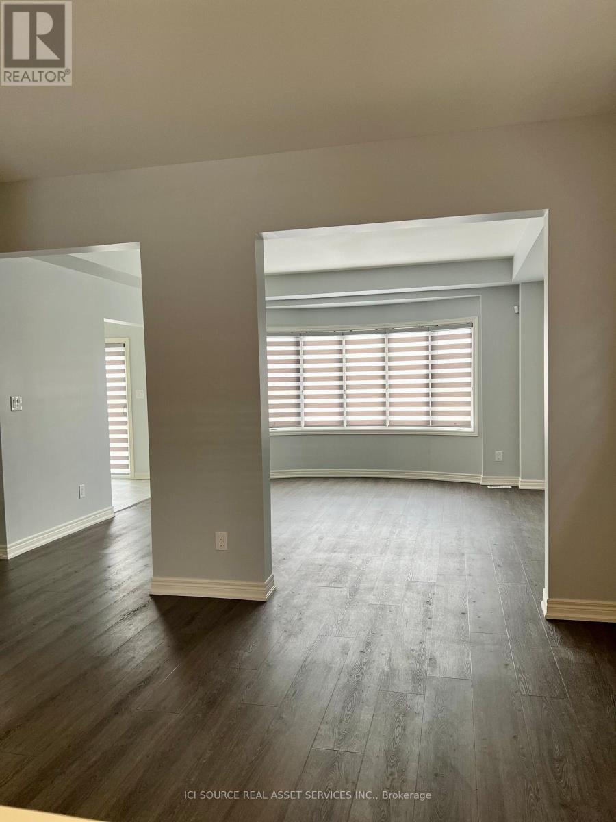 Upper - 6 Darling Avenue, Thorold (Hurricane/merrittville), Ontario  L2V 0G7 - Photo 9 - X12825824