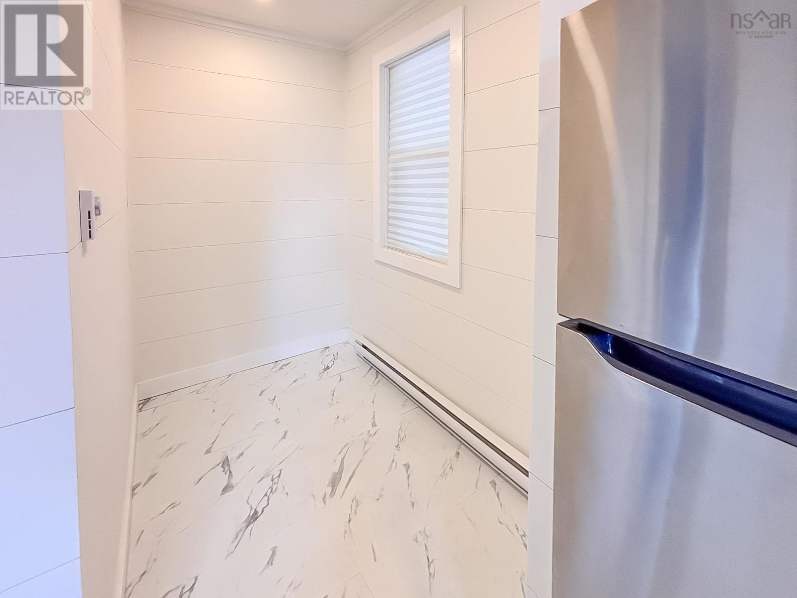 186 Dufferin Street, Bridgewater, Nova Scotia  B4V 2G7 - Photo 9 - 202526249