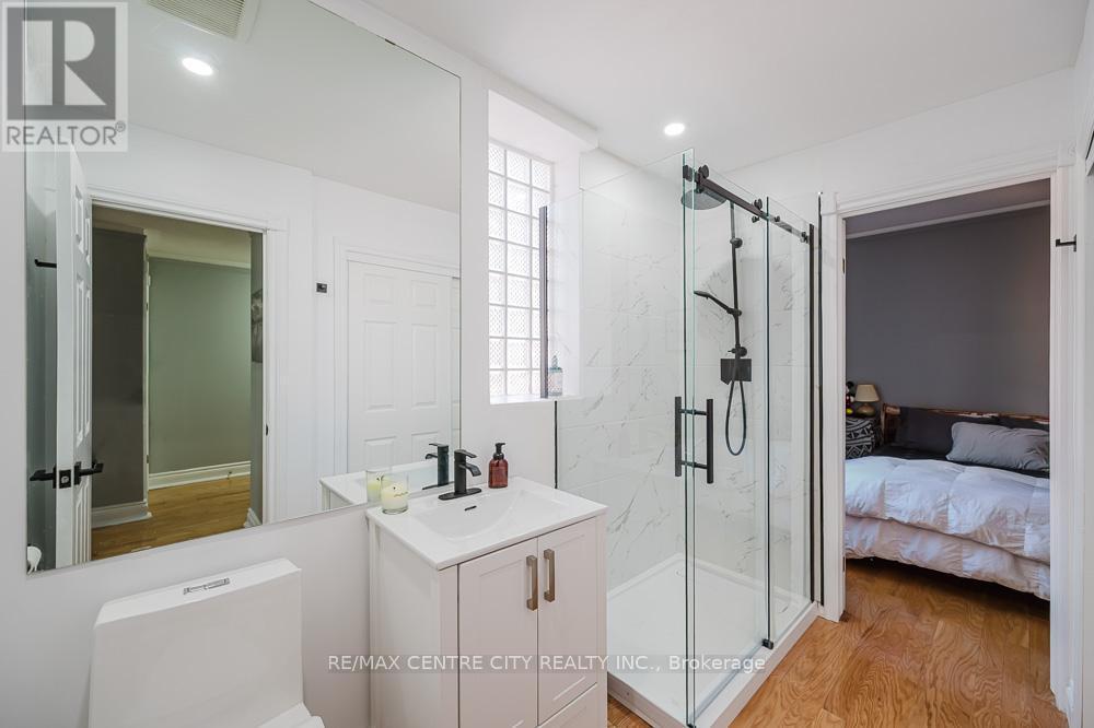 401 - 280 Queens Avenue S, London East, Ontario  N6B 1X3 - Photo 22 - X12825862