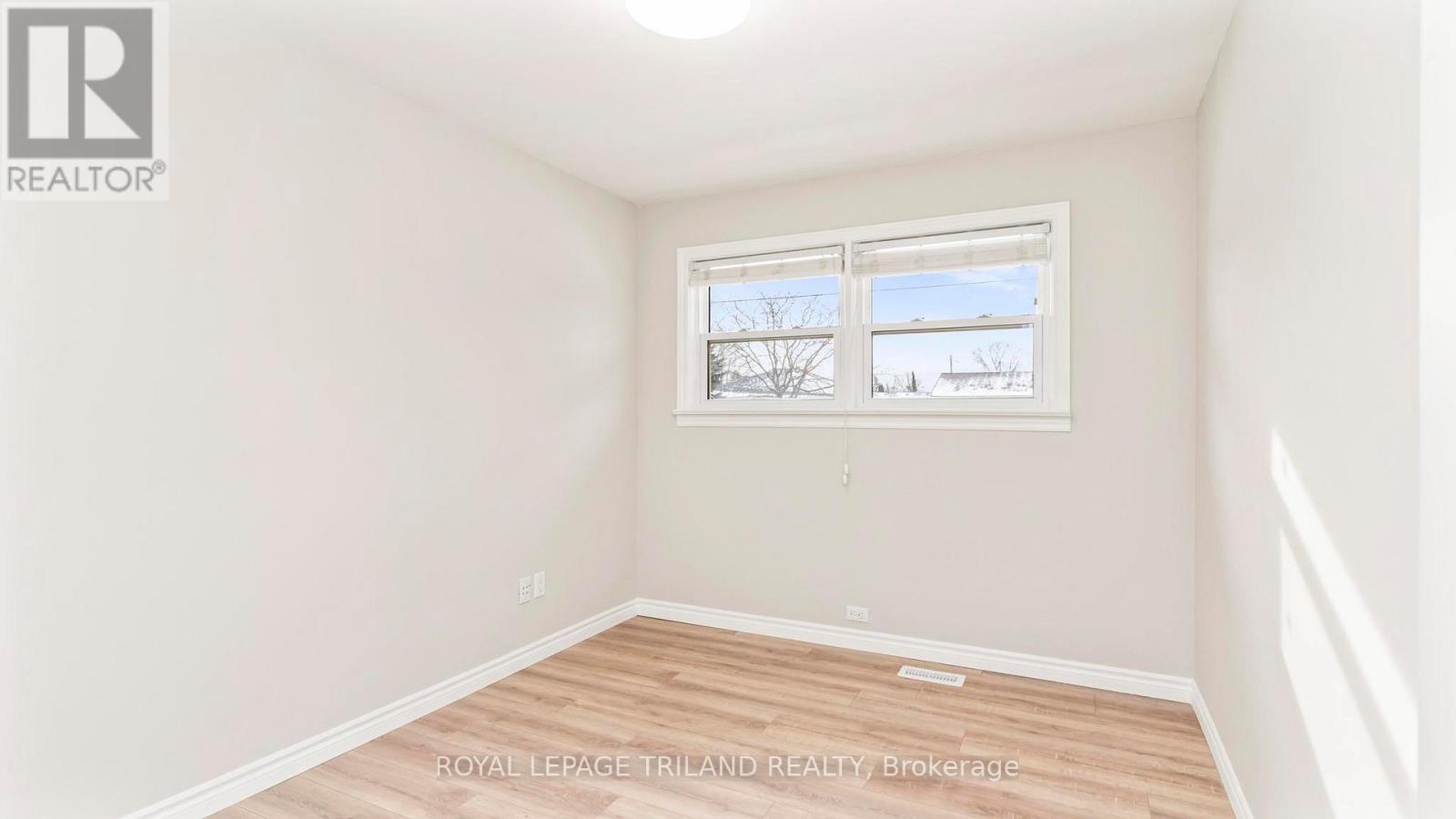 374 Elm Street, St. Thomas, Ontario  N5R 1K1 - Photo 13 - X12825864