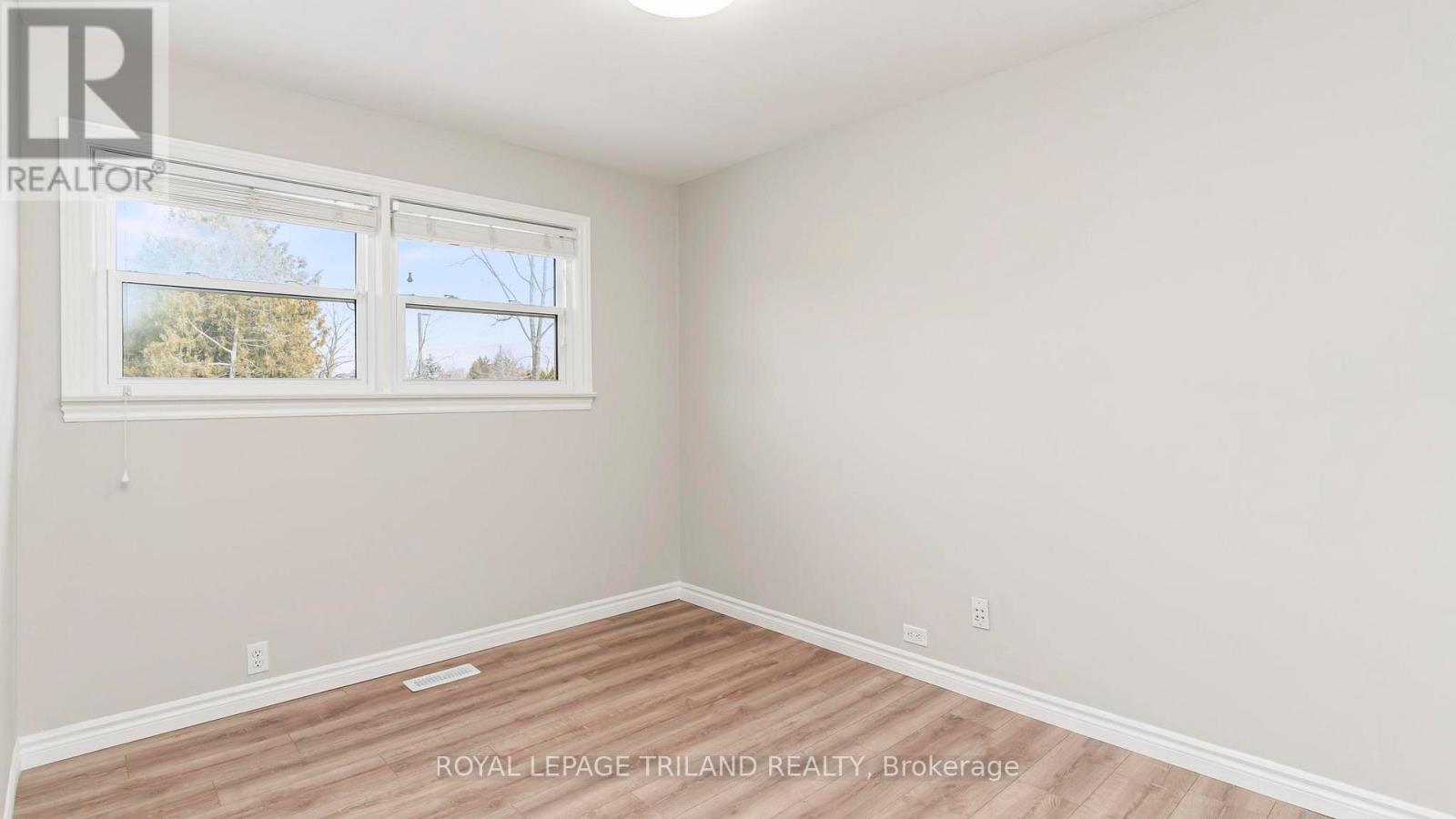 374 Elm Street, St. Thomas, Ontario  N5R 1K1 - Photo 17 - X12825864