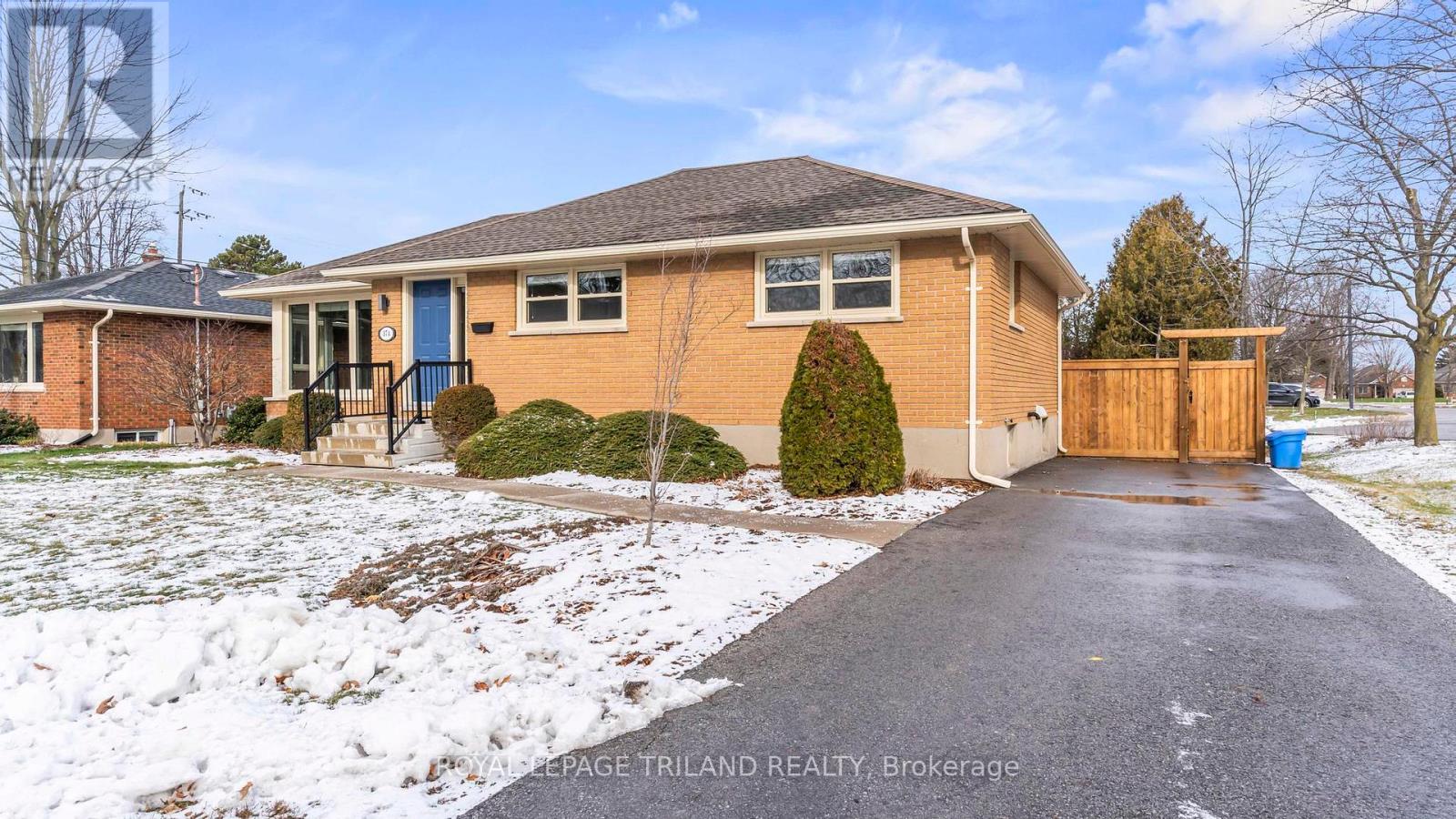 374 Elm Street, St. Thomas, Ontario  N5R 1K1 - Photo 4 - X12825864